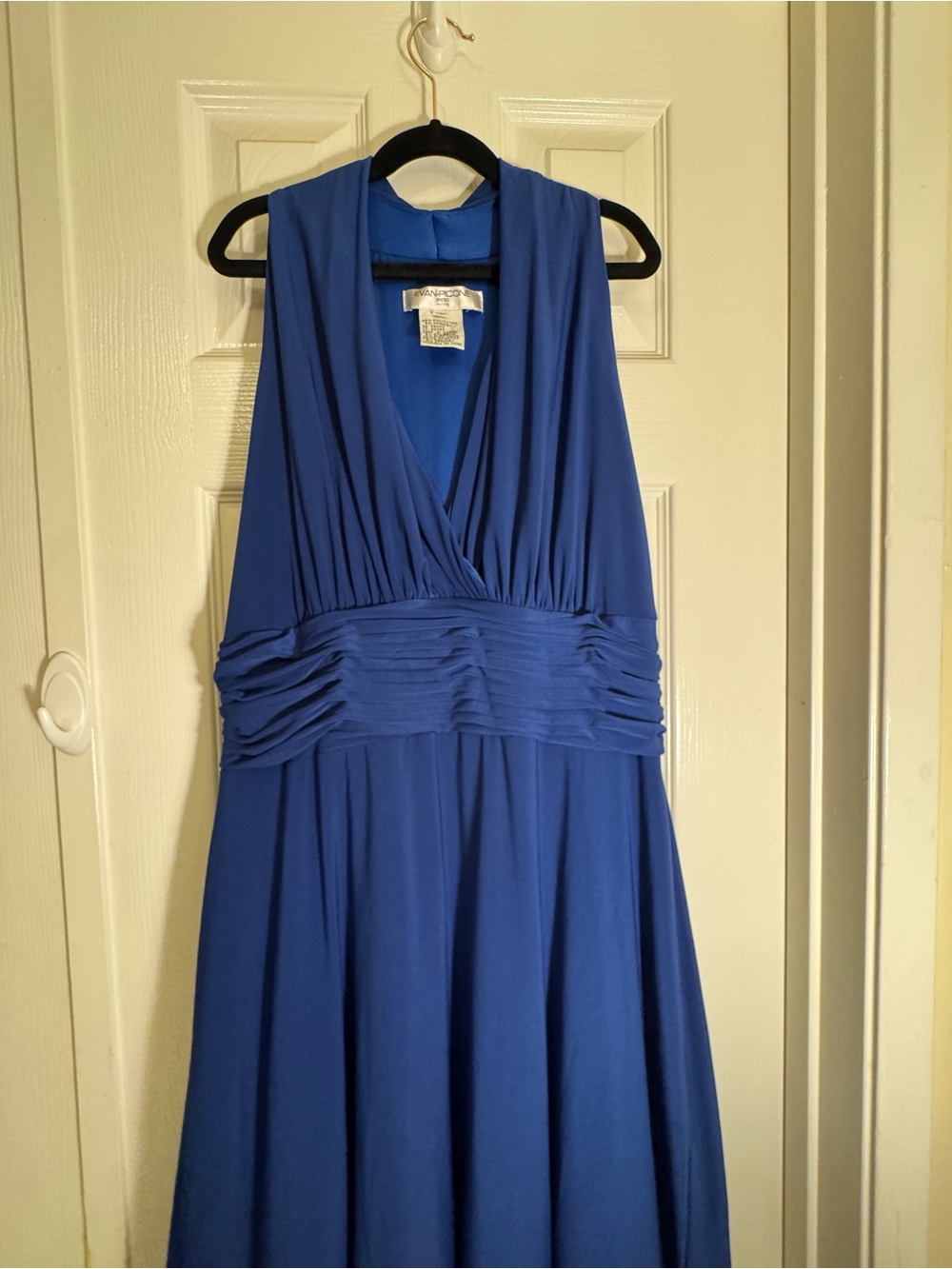Evan-Picone Sleeveless V-Neck Royal Blue Women’s Cocktail Dress